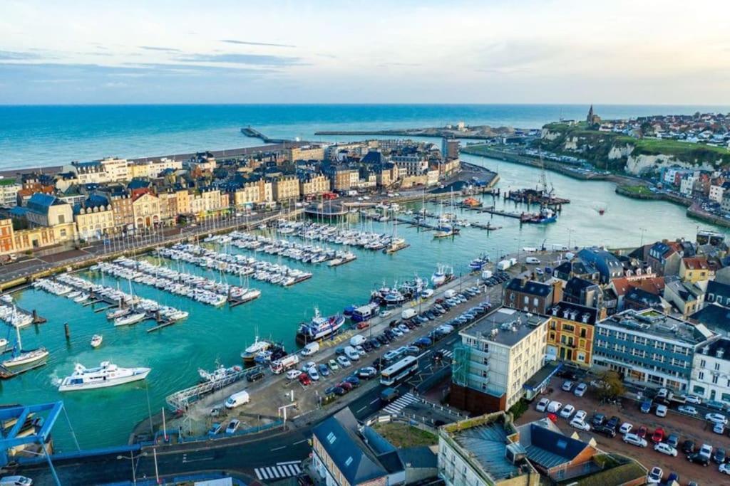 Bel Appartement Vue Mer Centre-Ville, Face Plage Dieppe Bagian luar foto