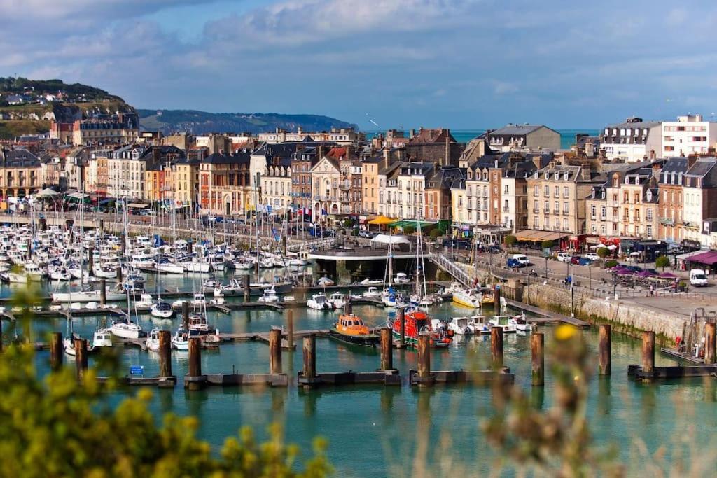 Bel Appartement Vue Mer Centre-Ville, Face Plage Dieppe Bagian luar foto