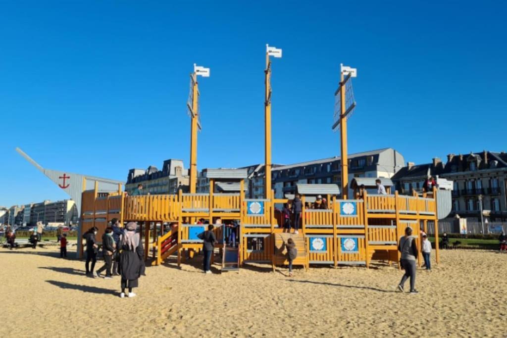 Bel Appartement Vue Mer Centre-Ville, Face Plage Dieppe Bagian luar foto